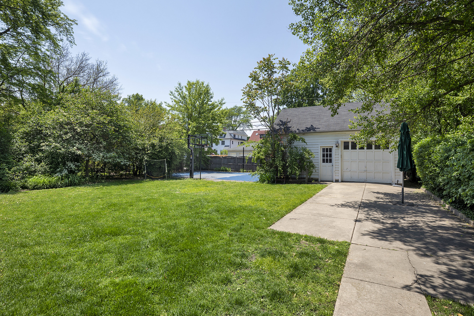 2252 Orrington Ave Evanston, IL 60201