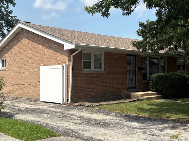 10706 Oak Ave Chicago Ridge, IL 60415