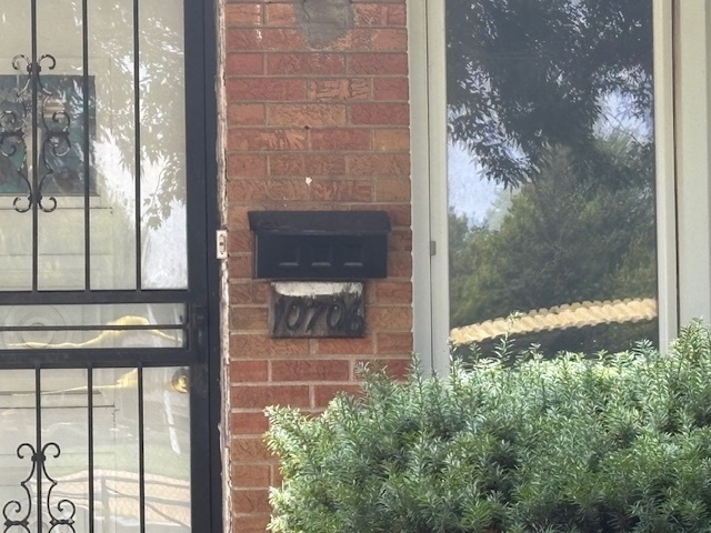 10706 Oak Ave Chicago Ridge, IL 60415