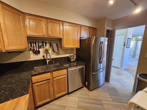 6325 N Sheridan Rd #1907 Chicago, IL 60660