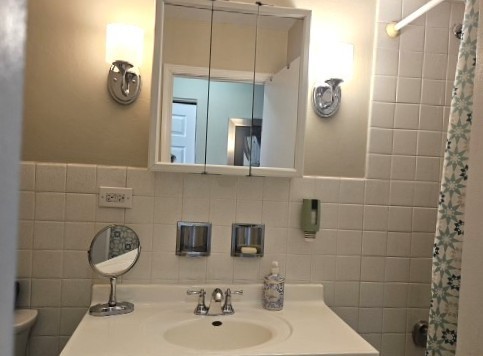 6325 N Sheridan Rd #1907 Chicago, IL 60660