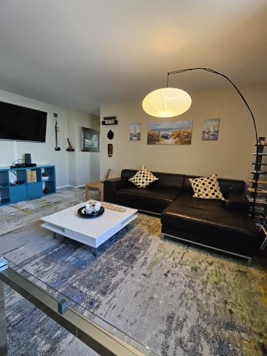 6325 N Sheridan Rd #1907 Chicago, IL 60660