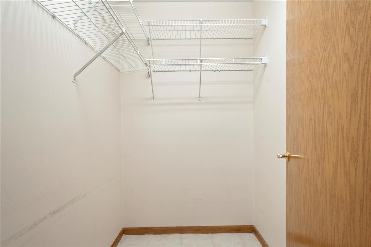 6755 N Milwaukee Ave #404 Niles, IL 60714