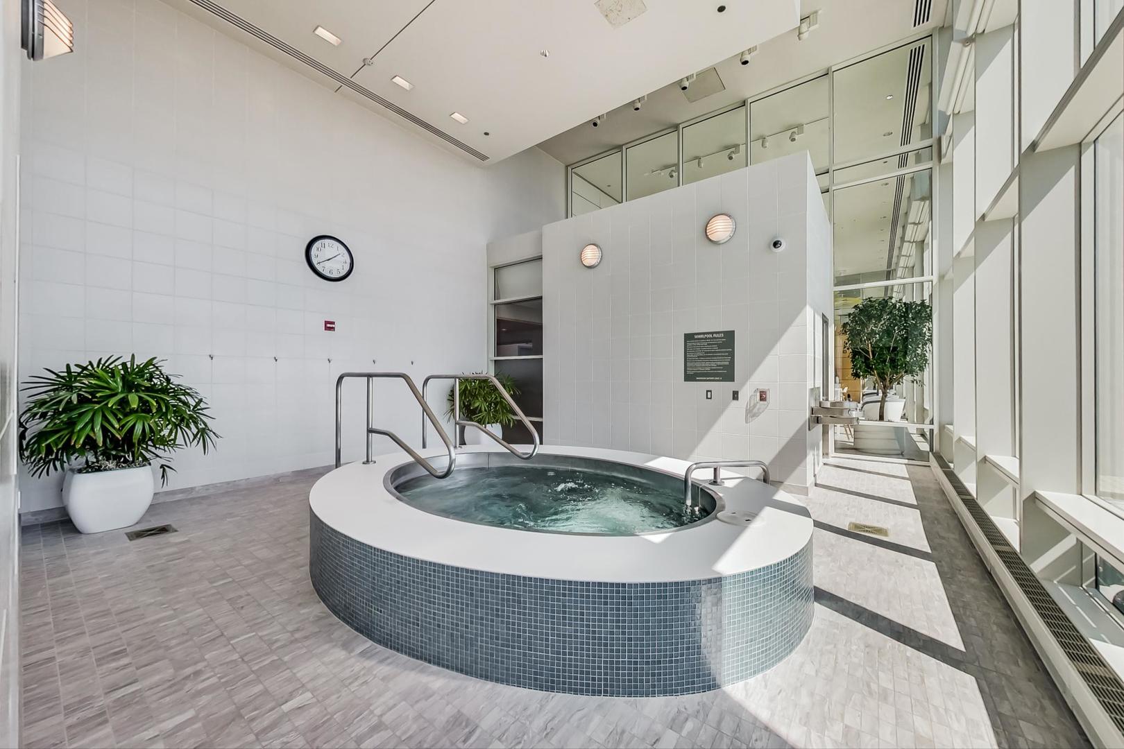 340 E Randolph St #4901 Chicago, IL 60601