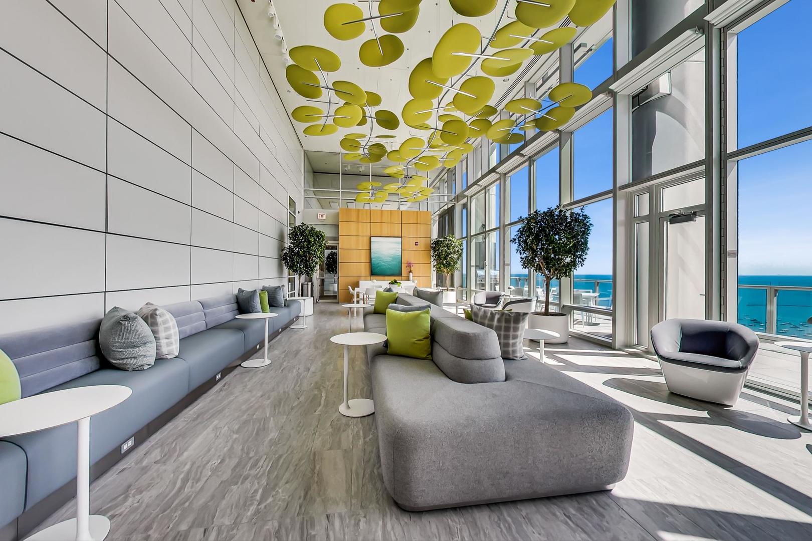 340 E Randolph St #4901 Chicago, IL 60601