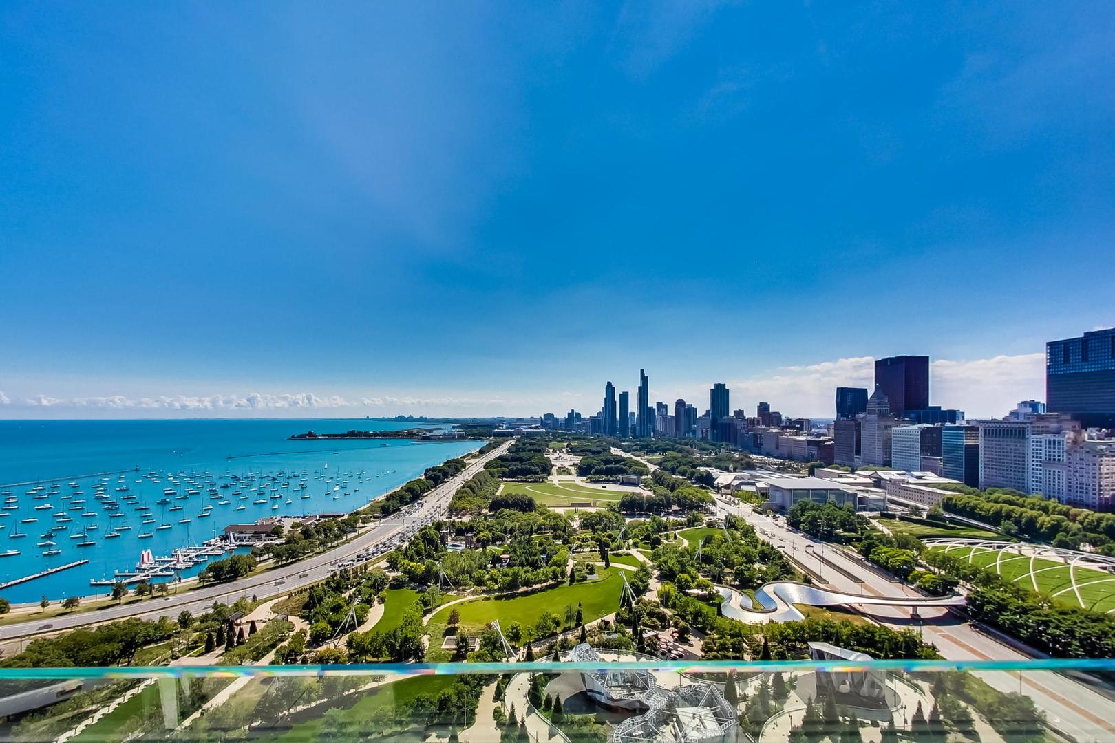 340 E Randolph St #4901 Chicago, IL 60601