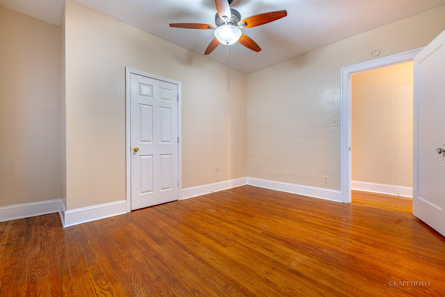 6819 S Ridgeland Ave #2 Chicago, IL 60649