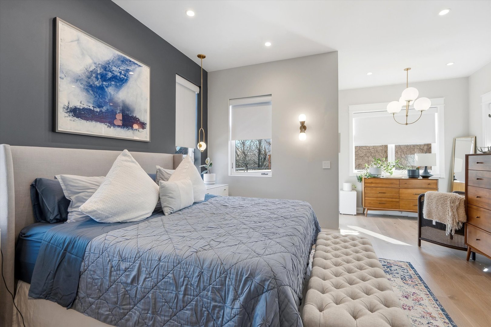 1936 N Wilmot Ave Chicago, IL 60647