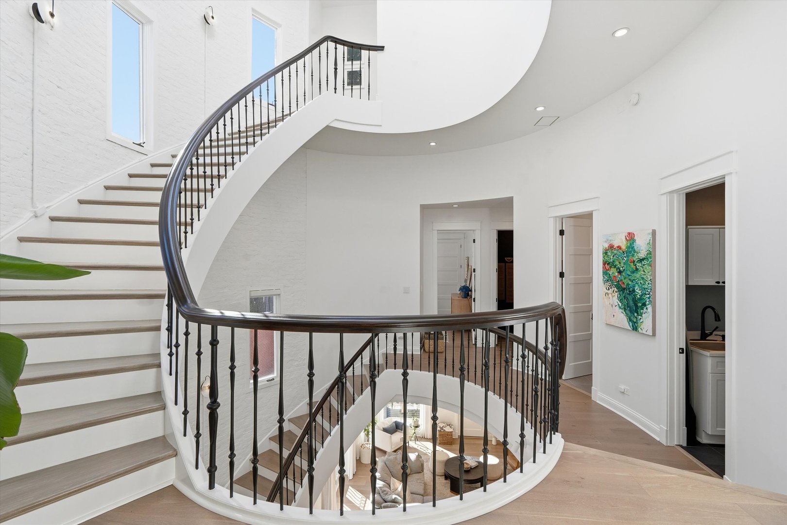 1936 N Wilmot Ave Chicago, IL 60647