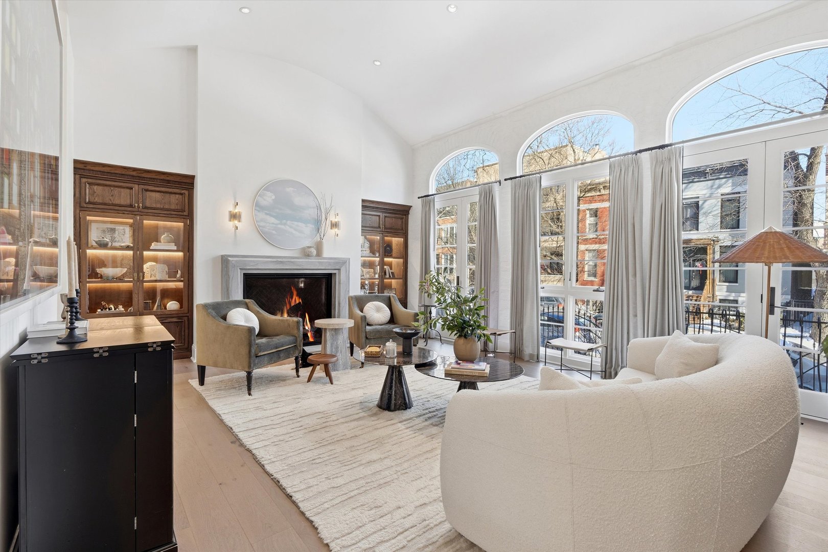 1936 N Wilmot Ave Chicago, IL 60647