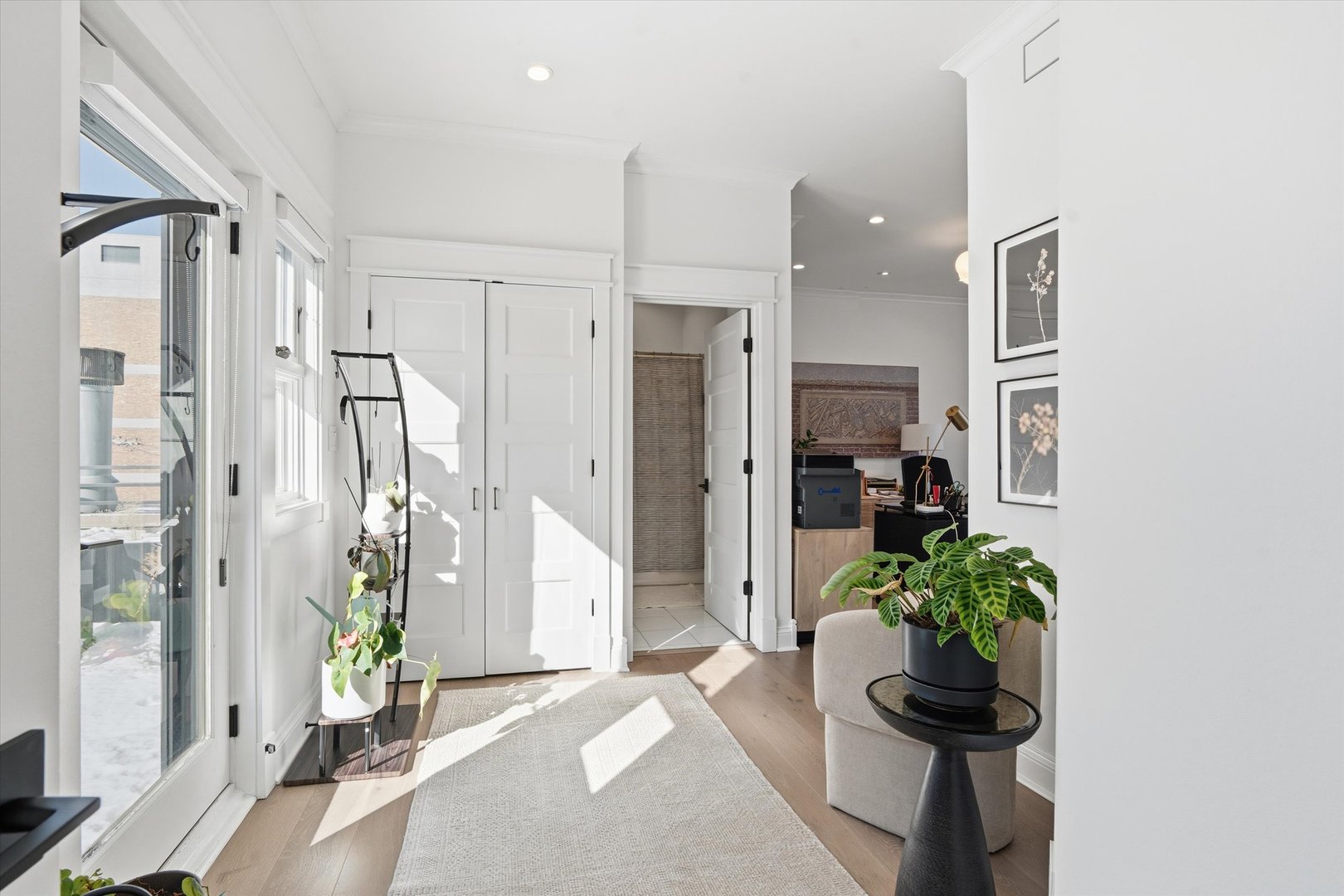 1936 N Wilmot Ave Chicago, IL 60647