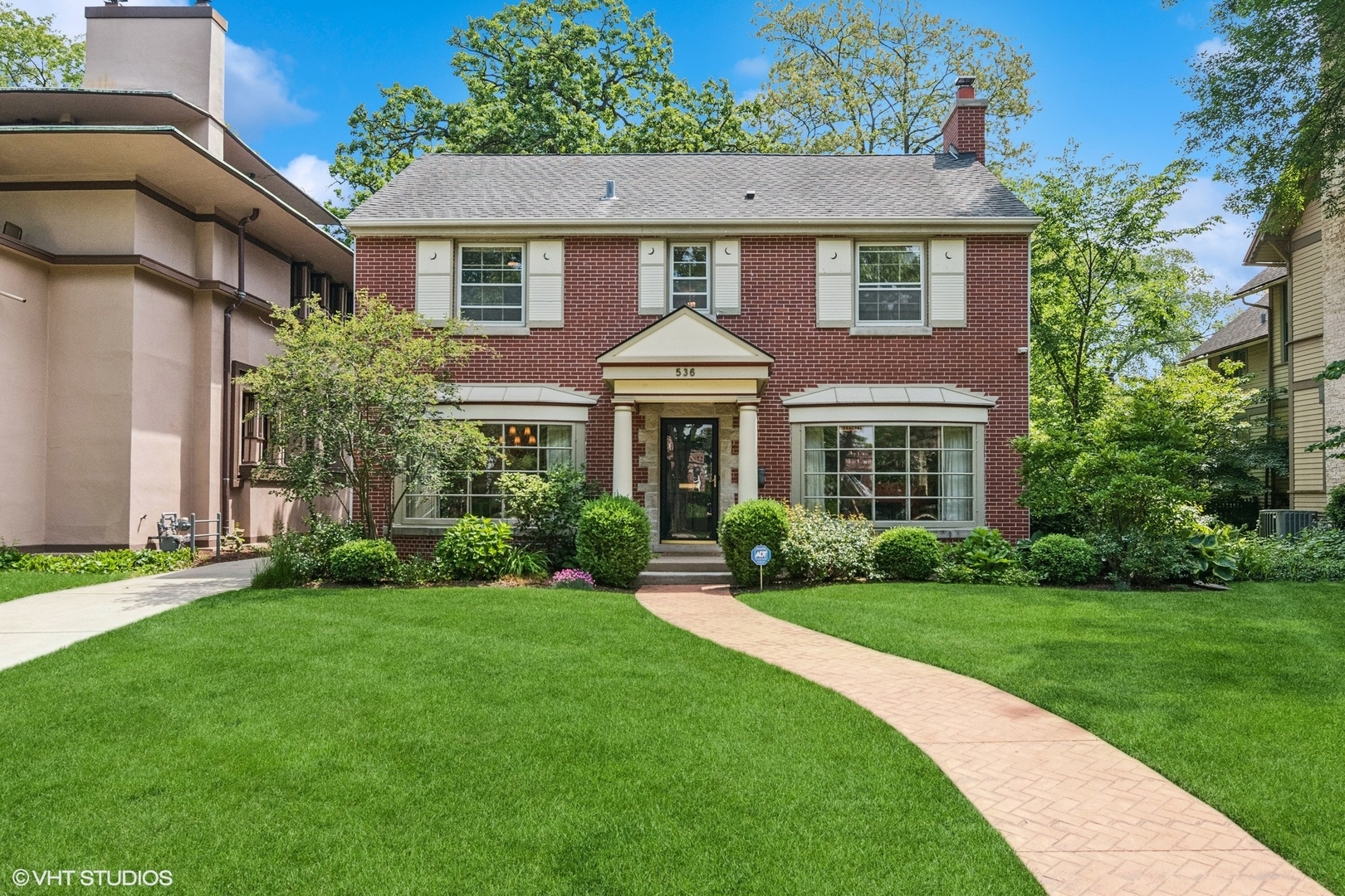 536 Fair Oaks Ave
