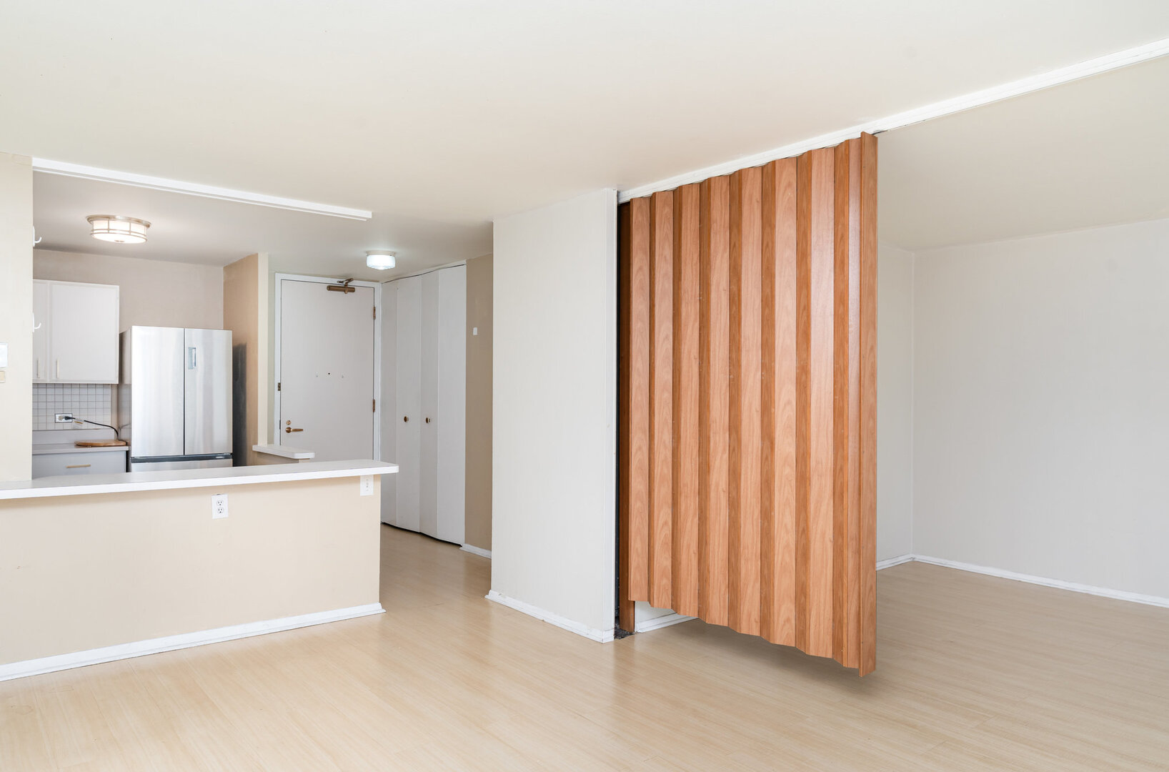 400 E RANDOLPH St #1604 Chicago, IL 60601