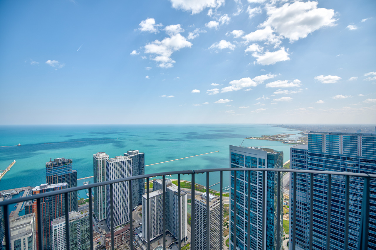 225 N Columbus Dr #8006 Chicago, IL 60601