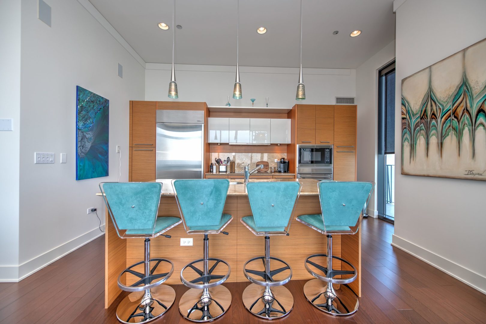 225 N Columbus Dr #8006 Chicago, IL 60601