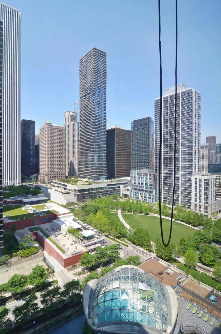 400 E RANDOLPH St #2222 Chicago, IL 60601