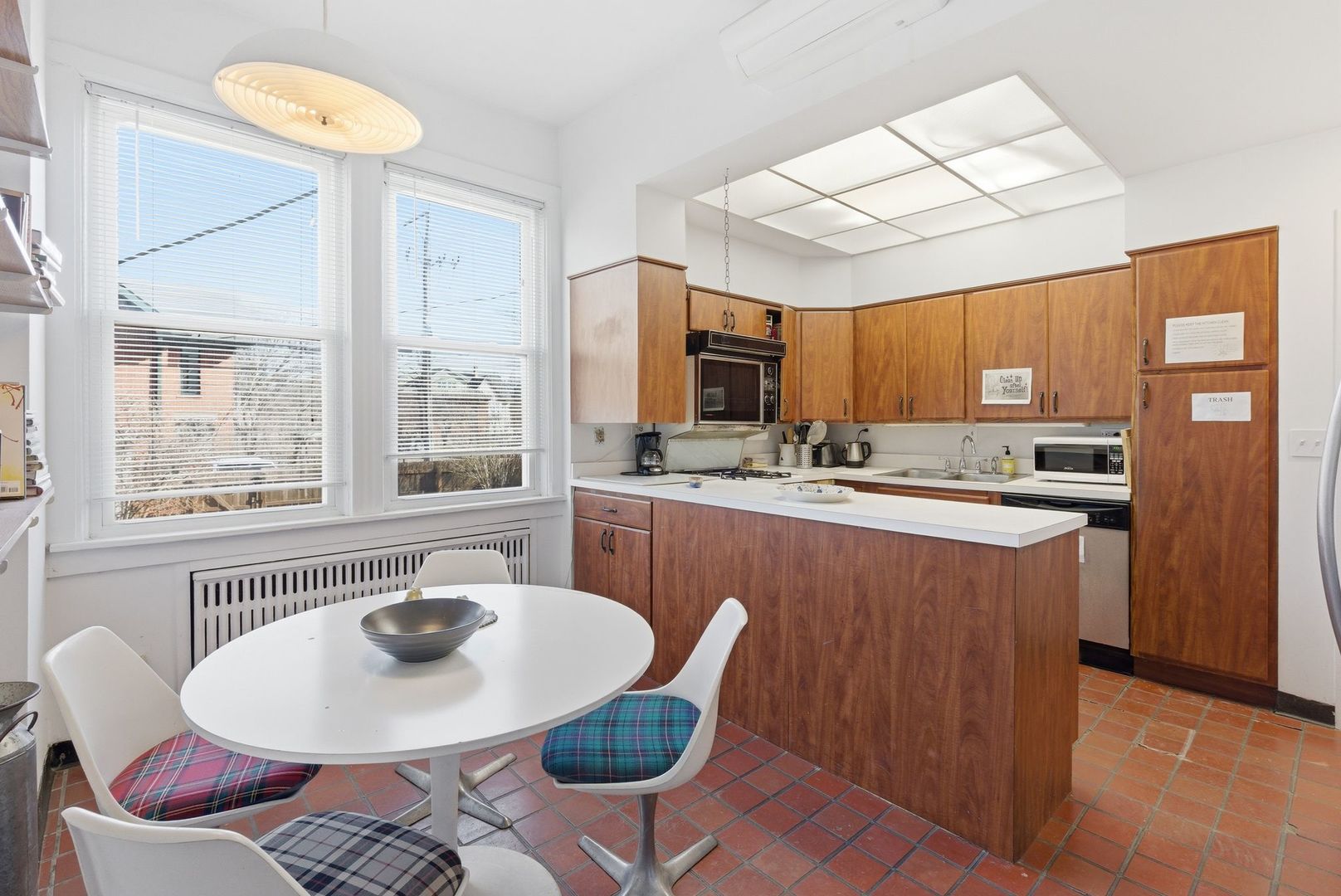 2001 Orrington Ave #2001 Evanston, IL 60201