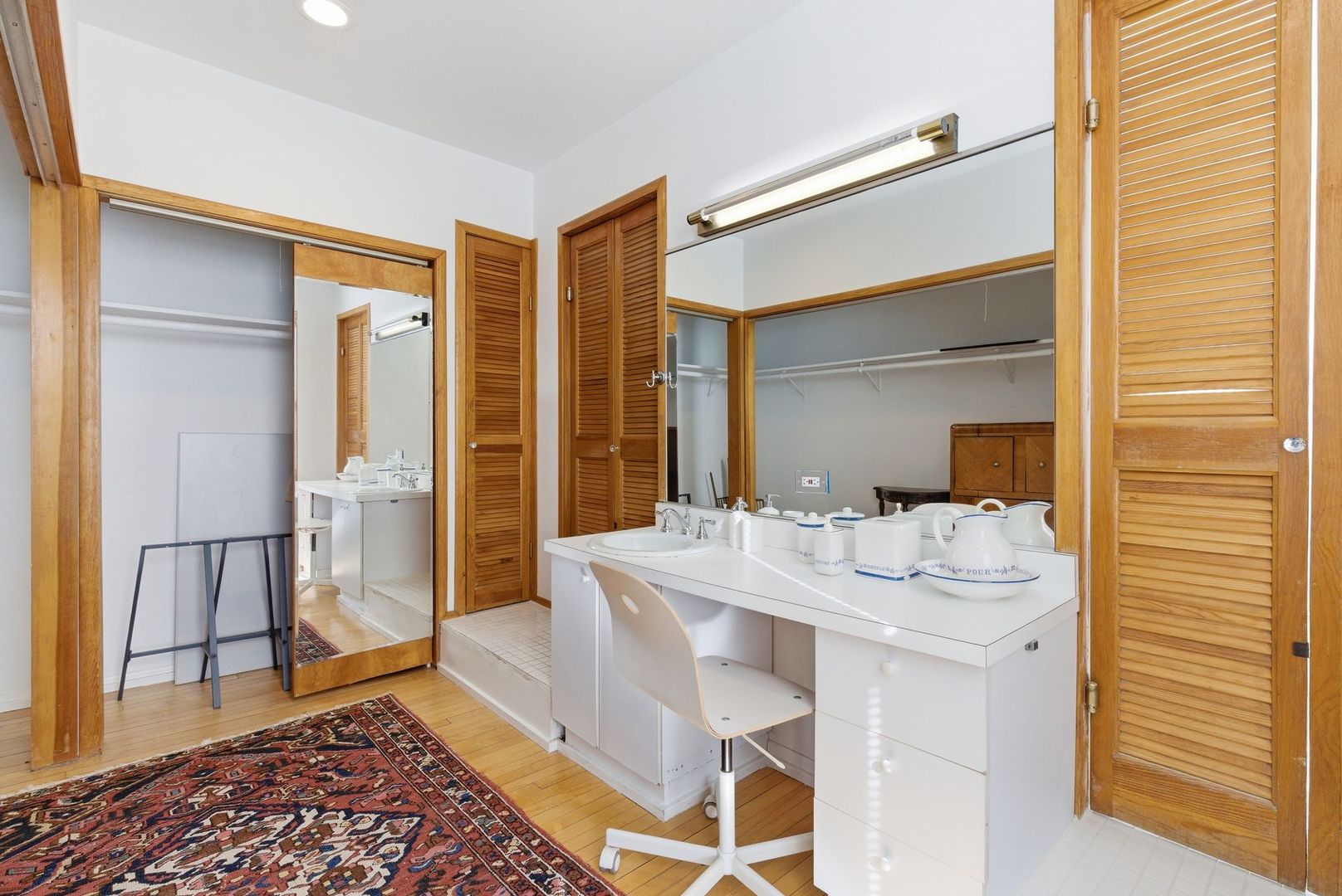 2001 Orrington Ave #2001 Evanston, IL 60201