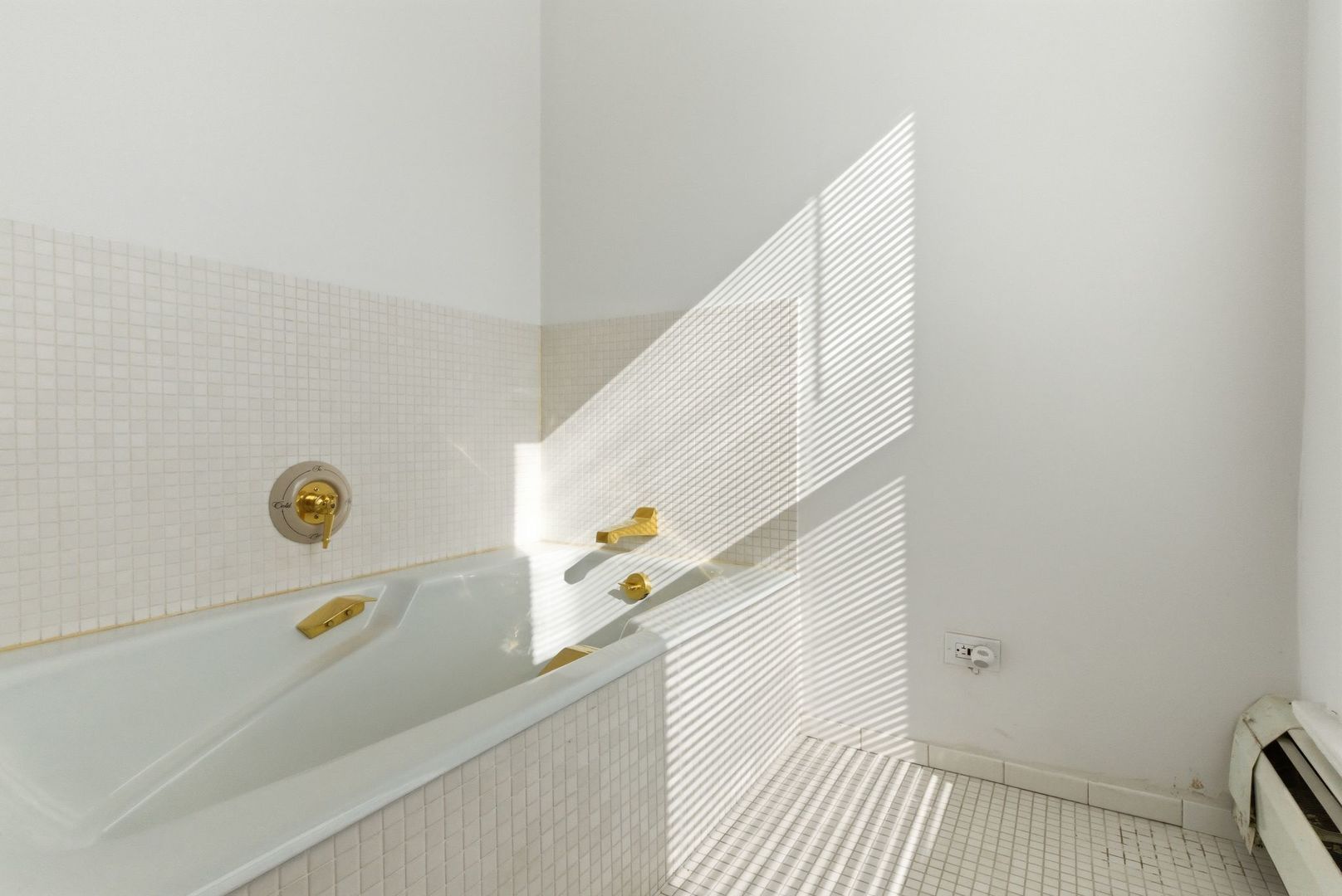 2001 Orrington Ave #2001 Evanston, IL 60201