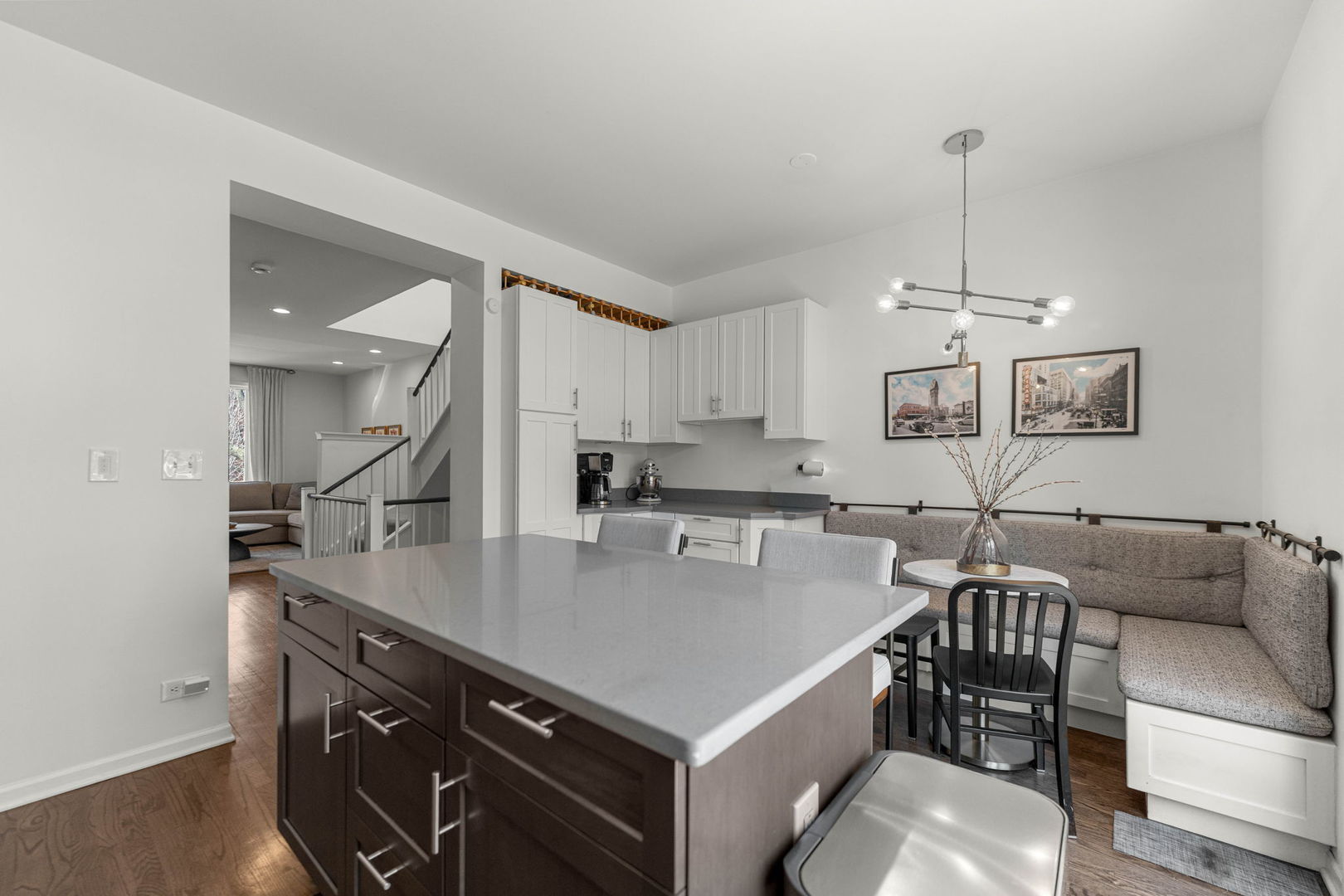 1422 S State St Chicago, IL 60605