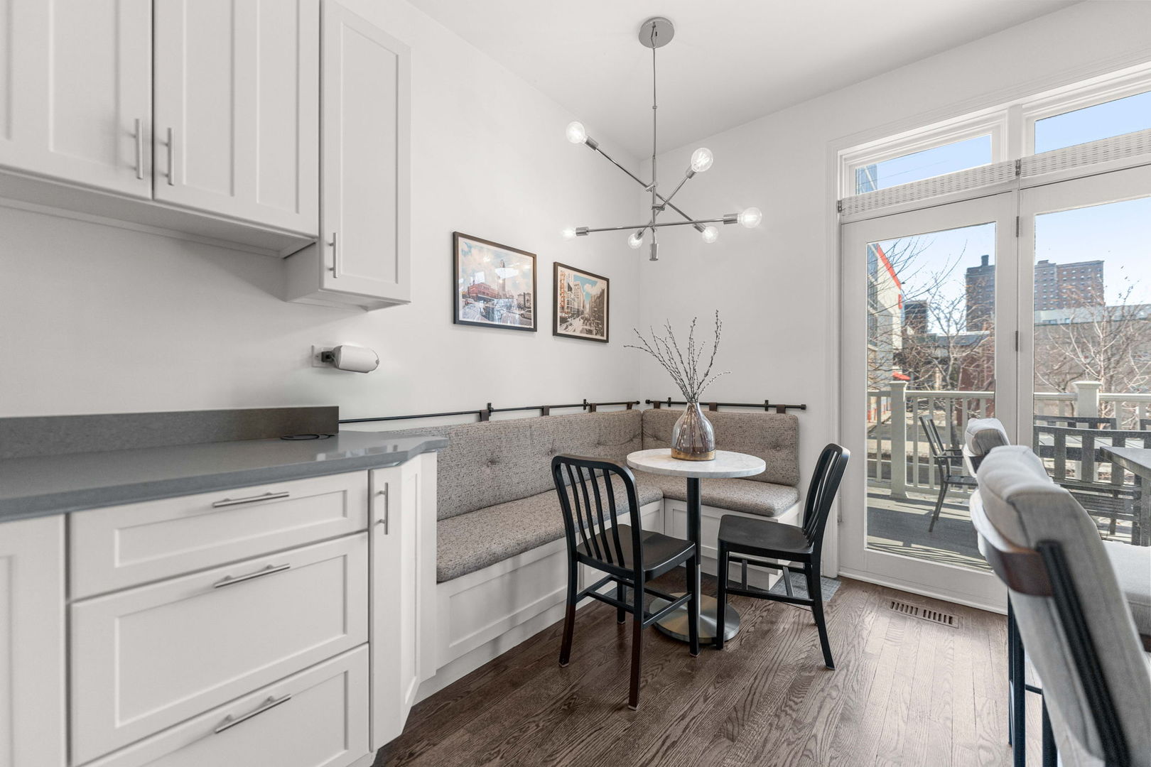 1422 S State St Chicago, IL 60605