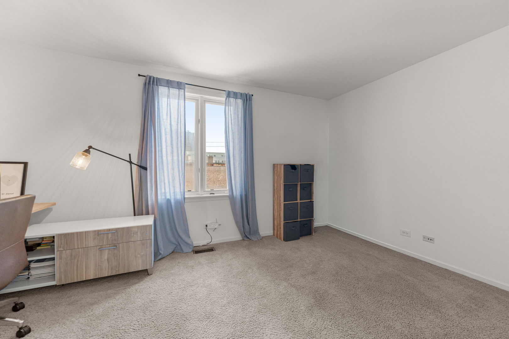 1422 S State St Chicago, IL 60605