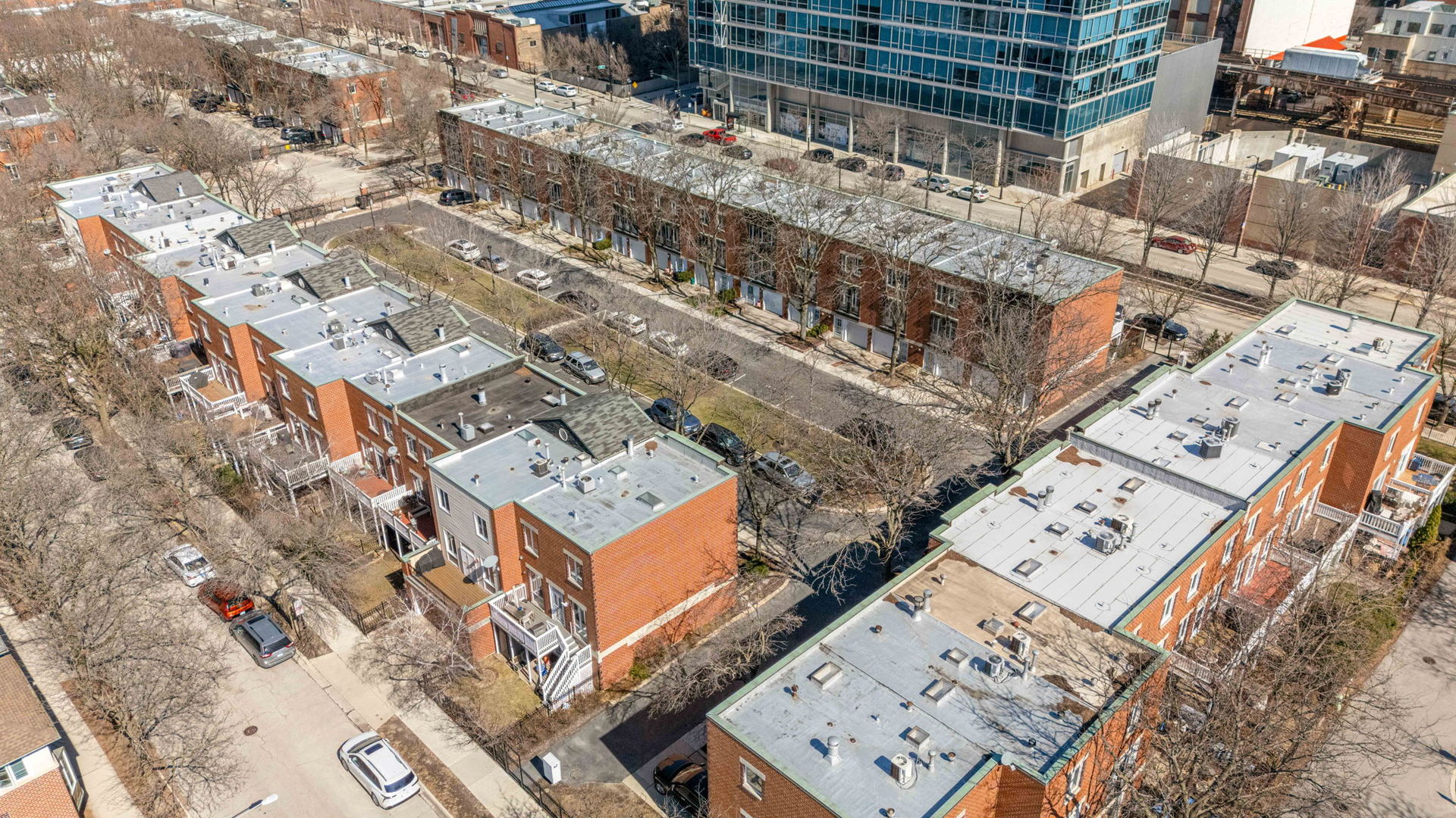 1422 S State St Chicago, IL 60605