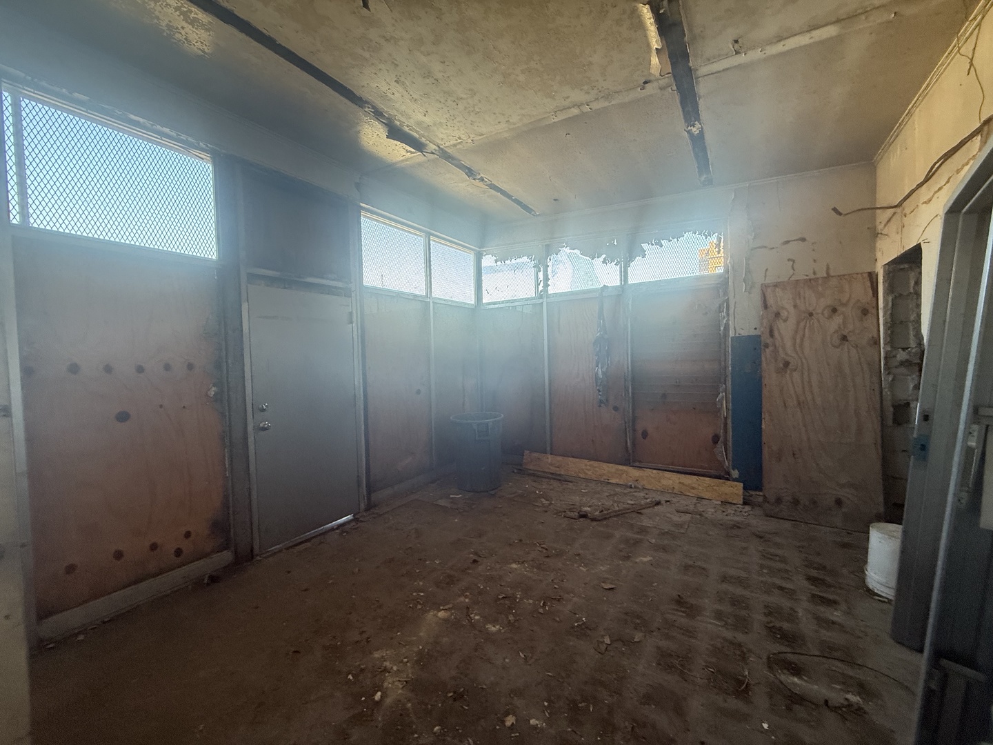 6108 S Saint Lawrence Ave Chicago, IL 60637