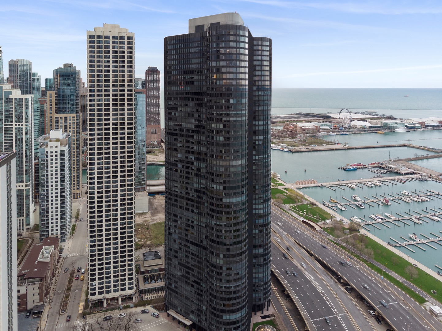 155 N Hbr Dr #3214