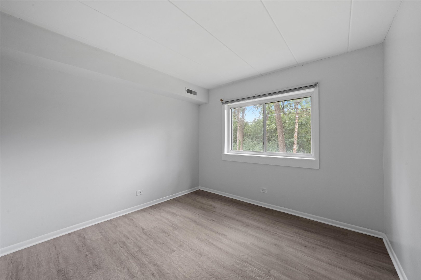 2807 Willow Rd #103 Homewood, IL 60430