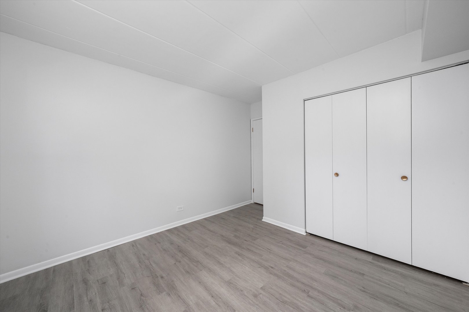 2807 Willow Rd #103 Homewood, IL 60430