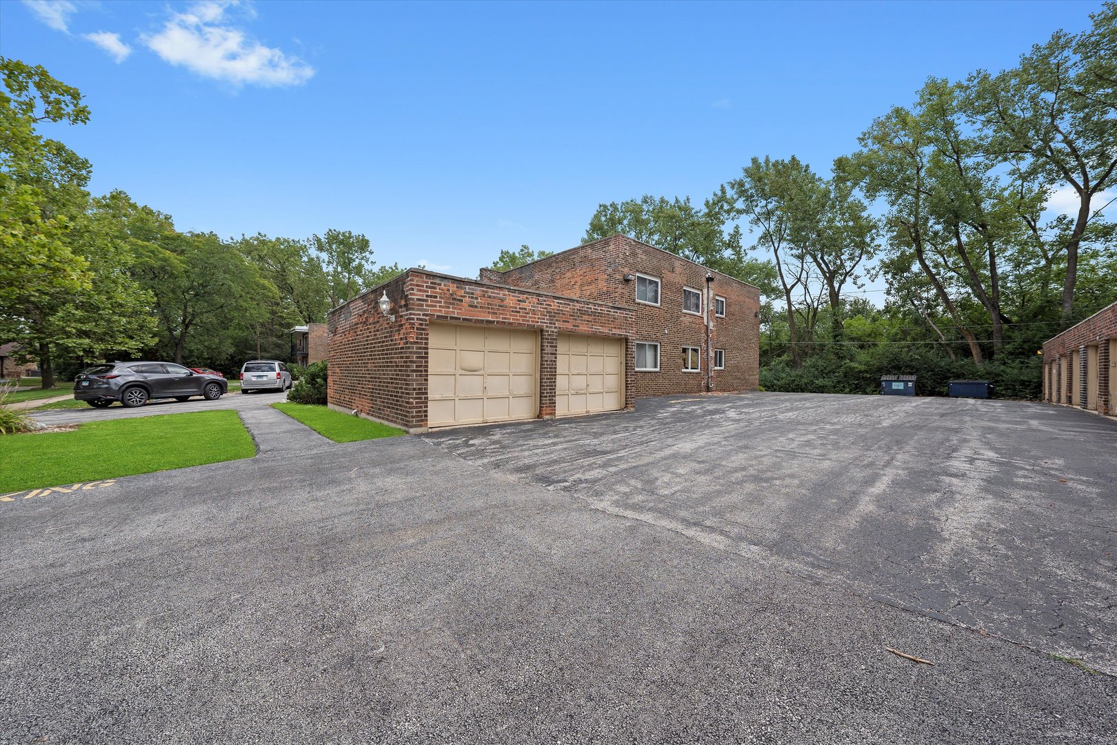 2807 Willow Rd #103 Homewood, IL 60430