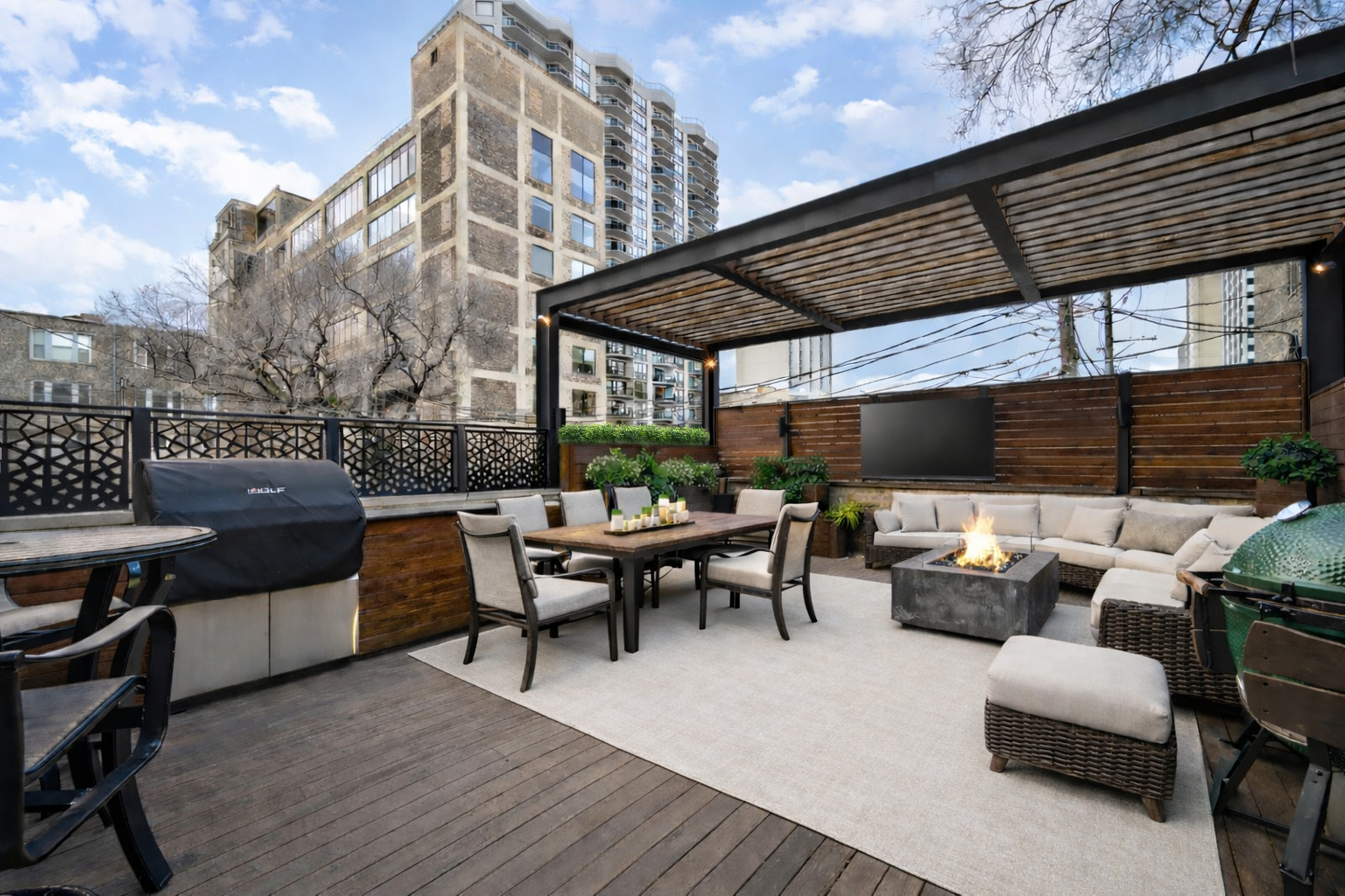 458 W Deming Pl Chicago, IL 60614