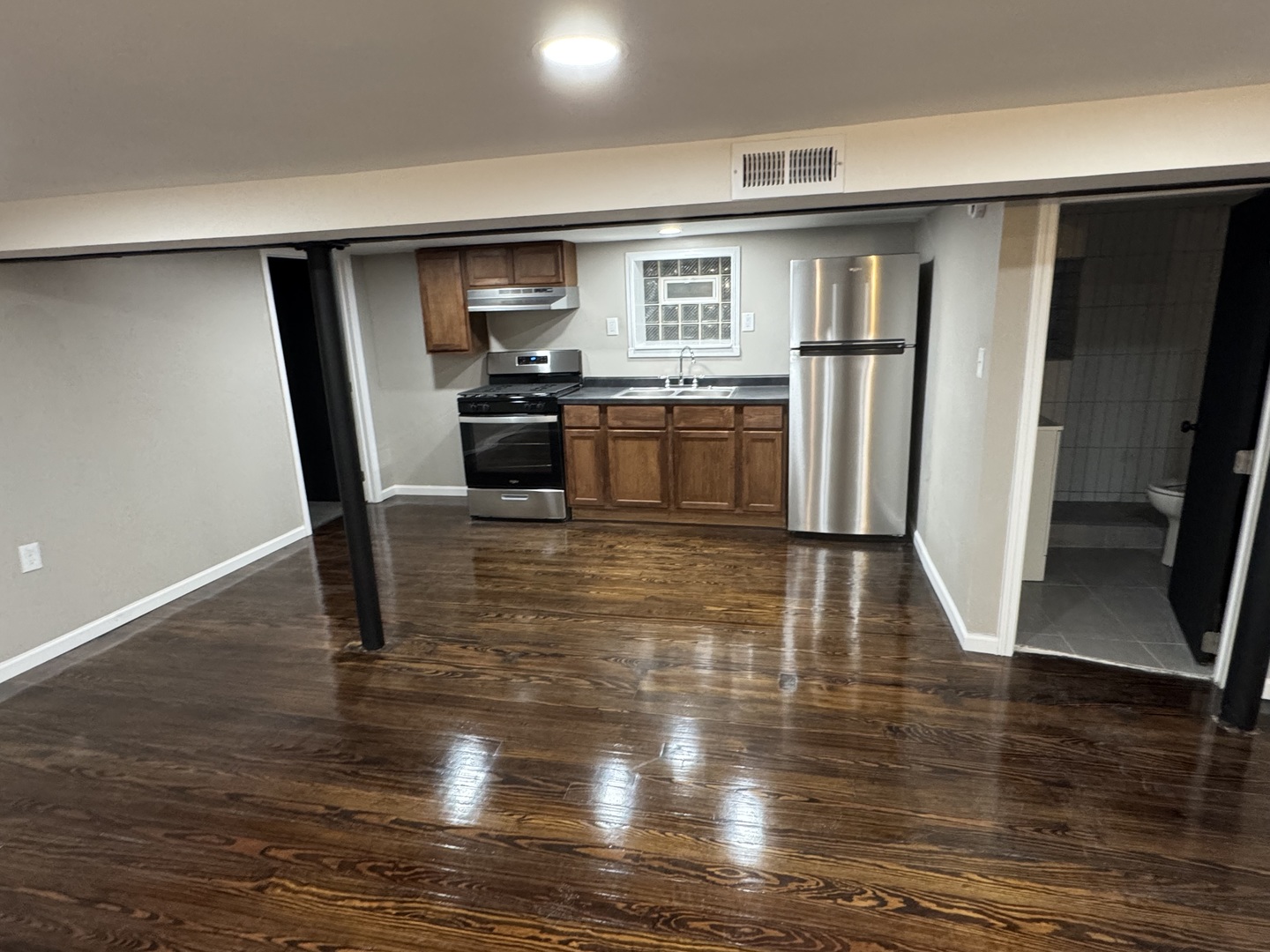 6840 S Champlain Ave #G Chicago, IL 60637