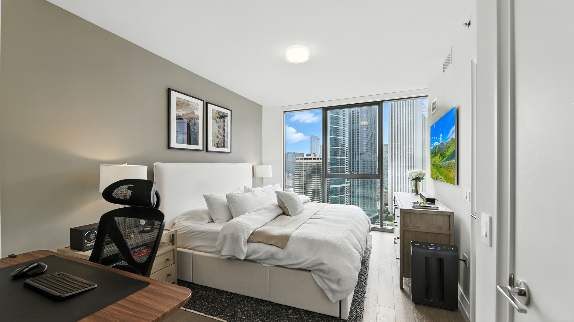 211 N Hbr Dr #3605 Chicago, IL 60601