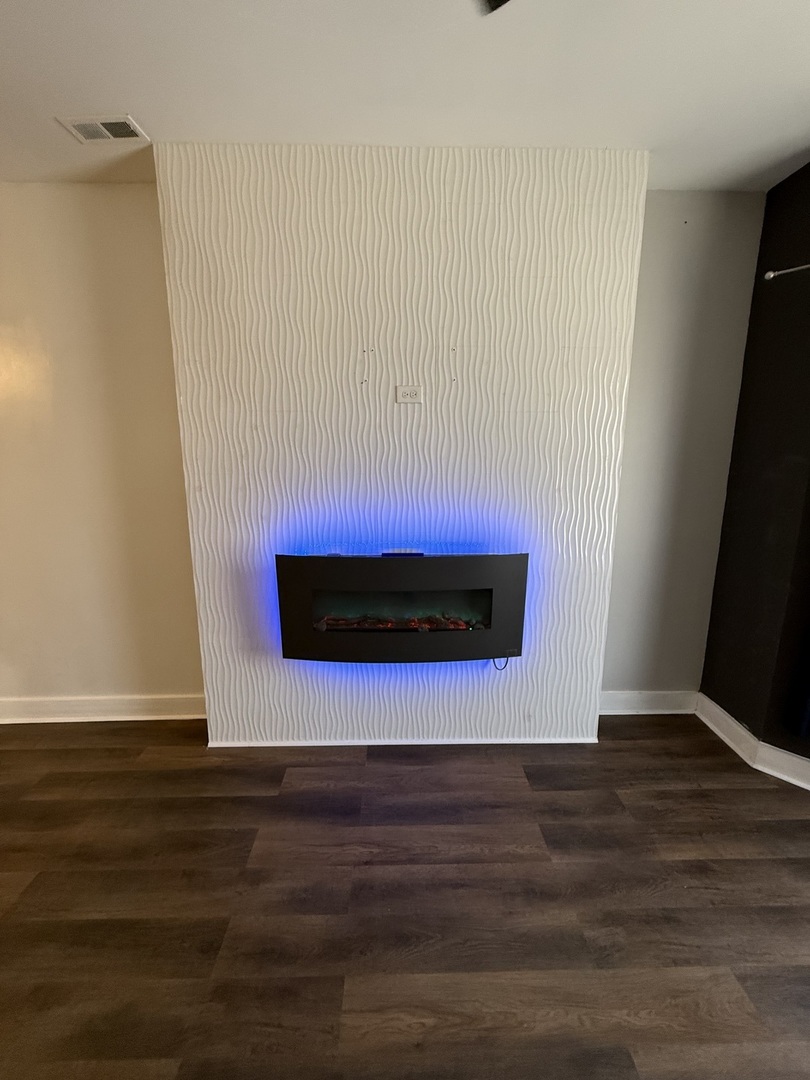 6833 S Calumet Ave #2 Chicago, IL 60637