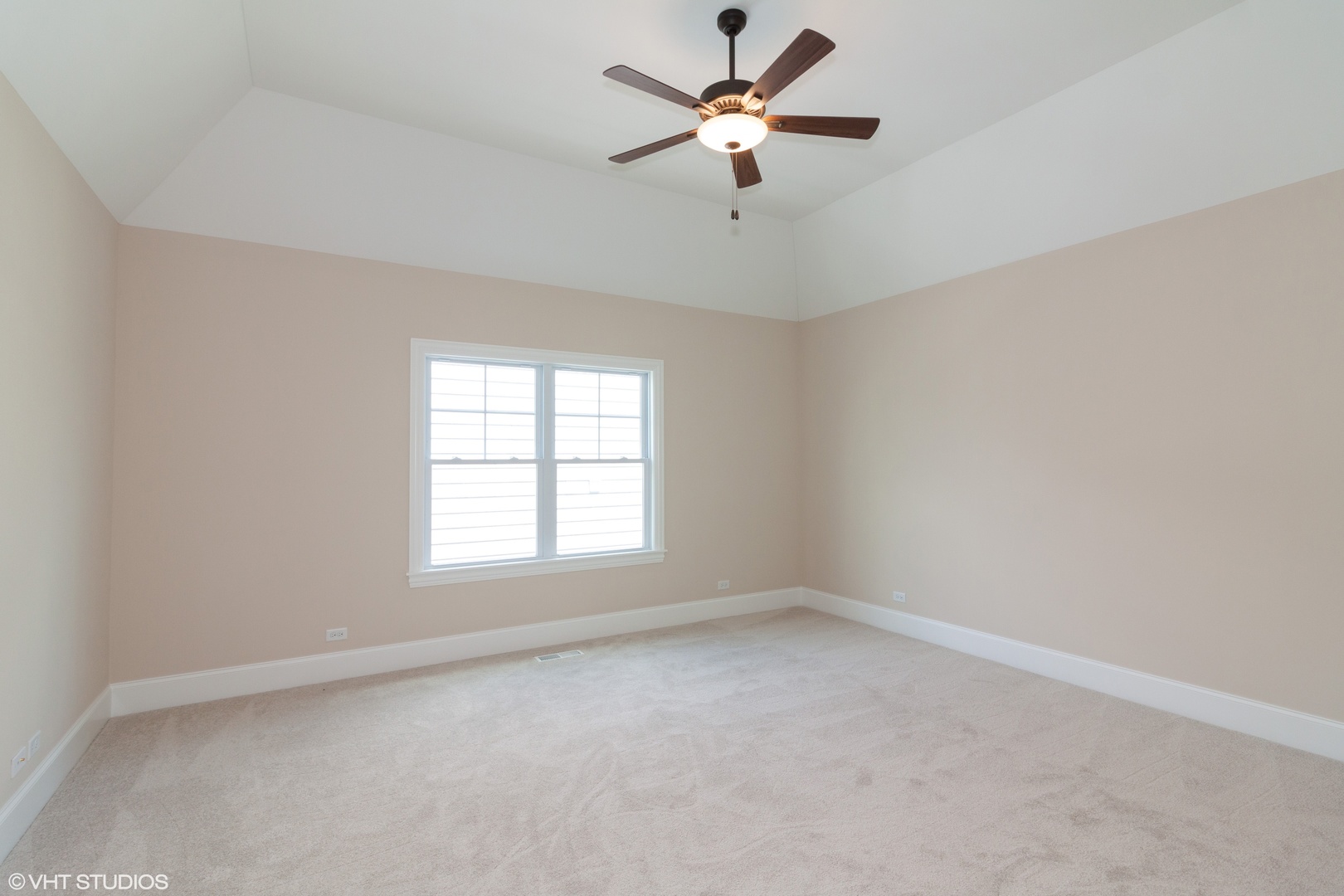 1060 LIVINGSTON (LOT 5) Ave