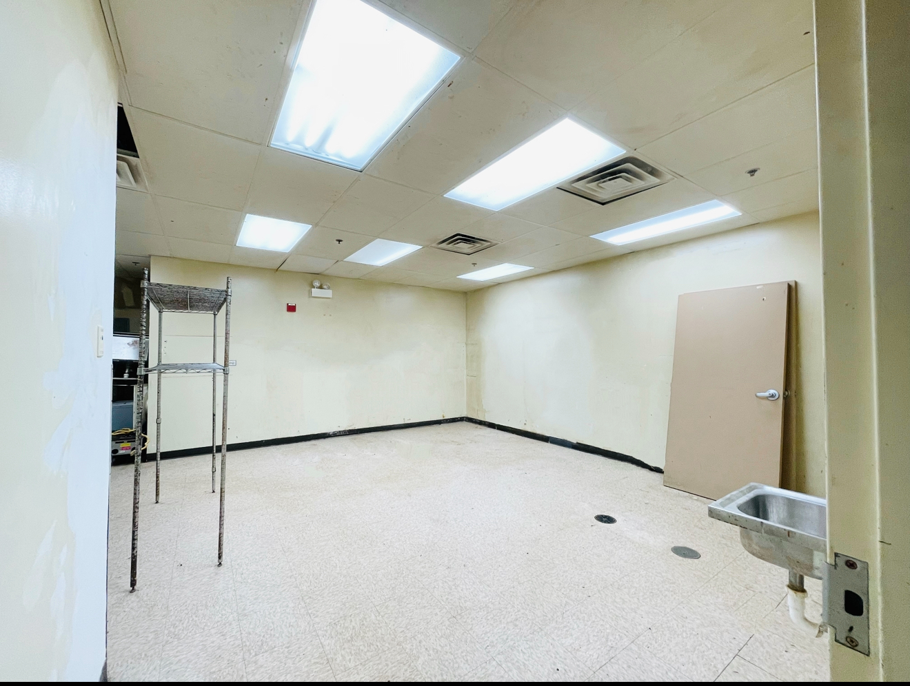 16644 Oak Park Ave Tinley Park, IL 60477