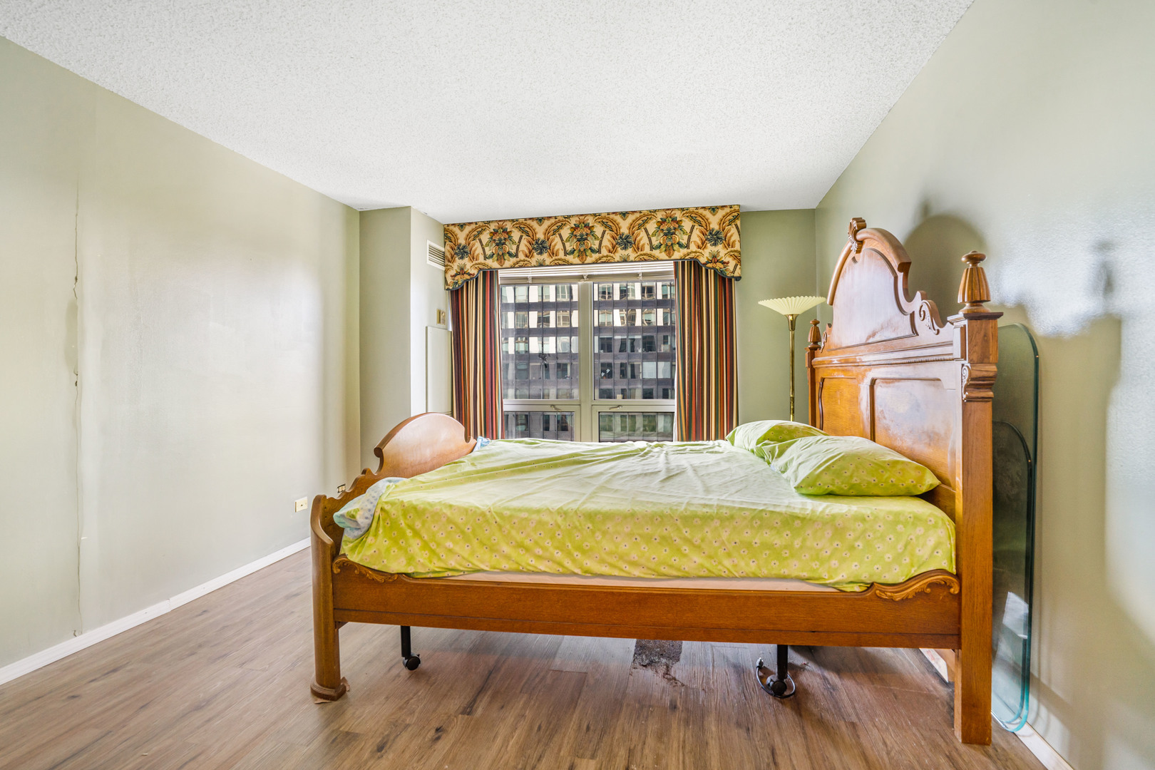 195 N Hbr Dr #4105 Chicago, IL 60601