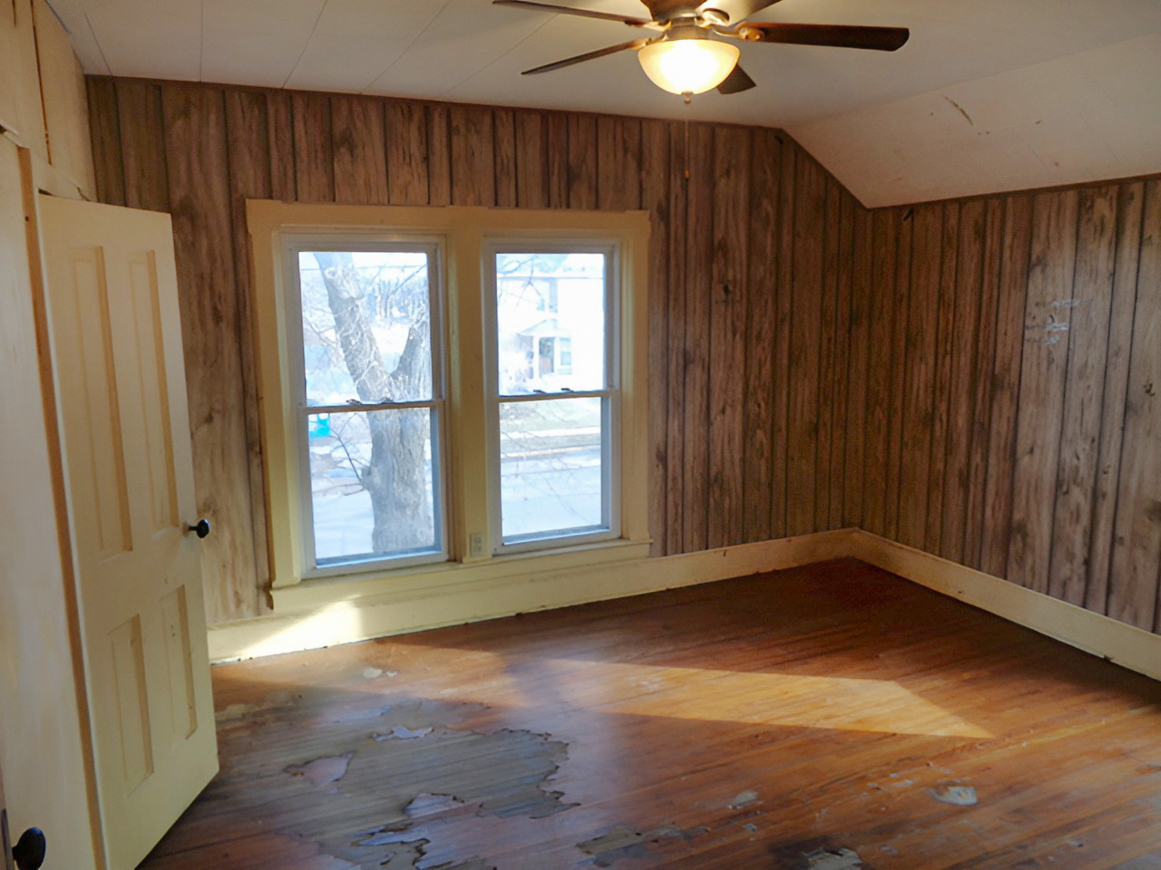 304 N 4th St Oregon, IL 61061