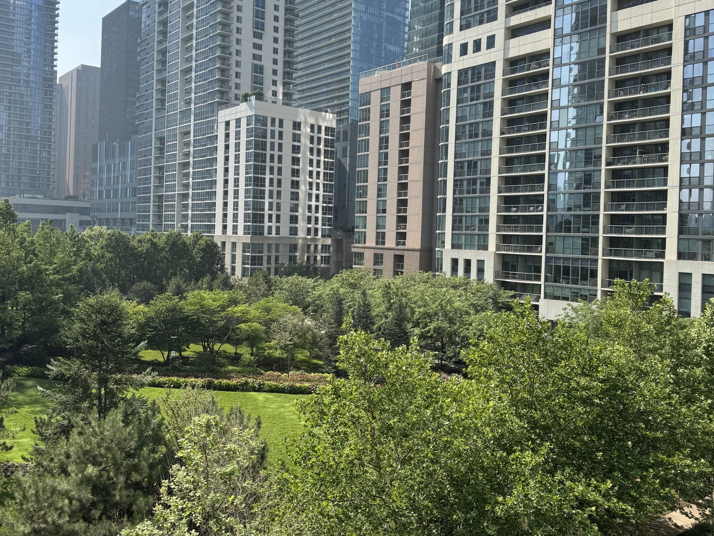 195 N Hbr Dr #2709 Chicago, IL 60601