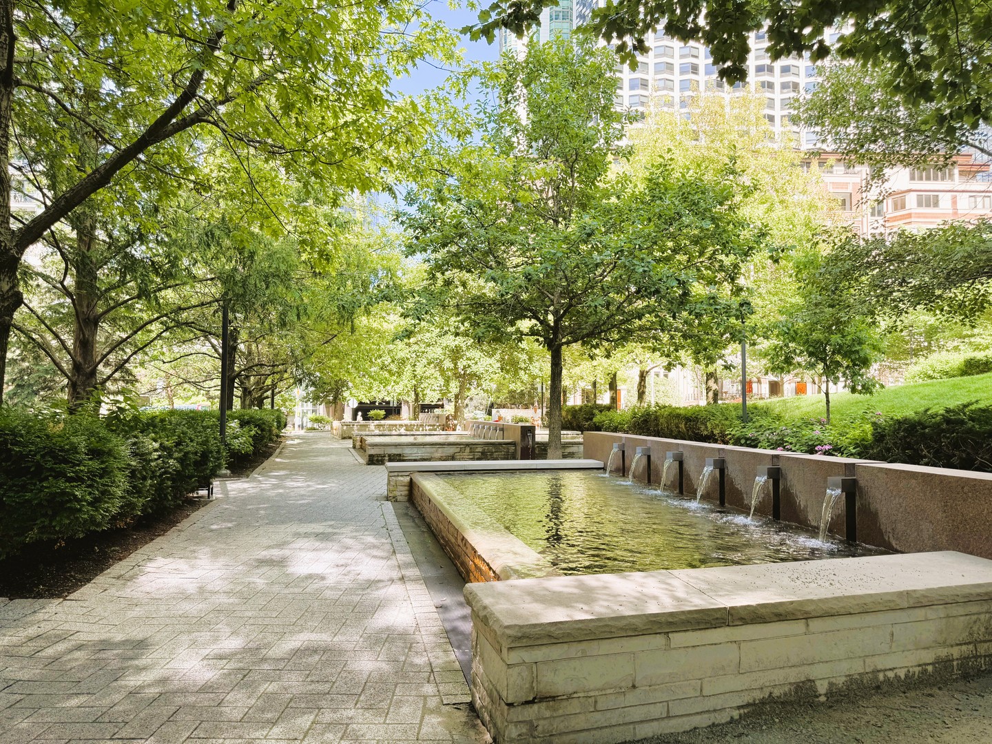 195 N Hbr Dr #2709 Chicago, IL 60601