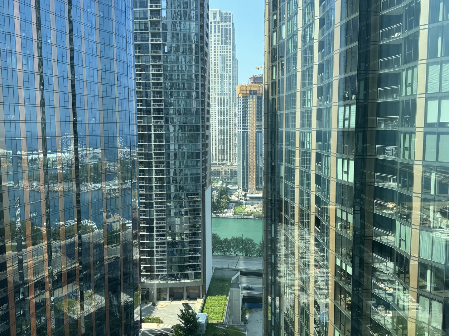 195 N Hbr Dr #2709 Chicago, IL 60601