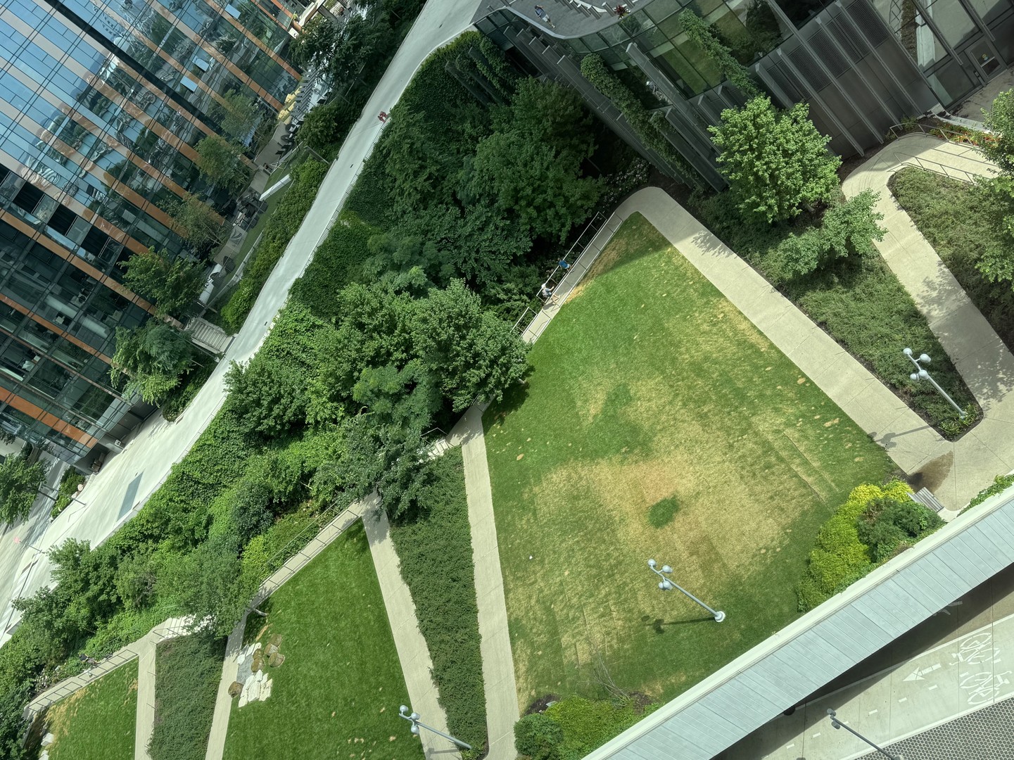 195 N Hbr Dr #2709 Chicago, IL 60601