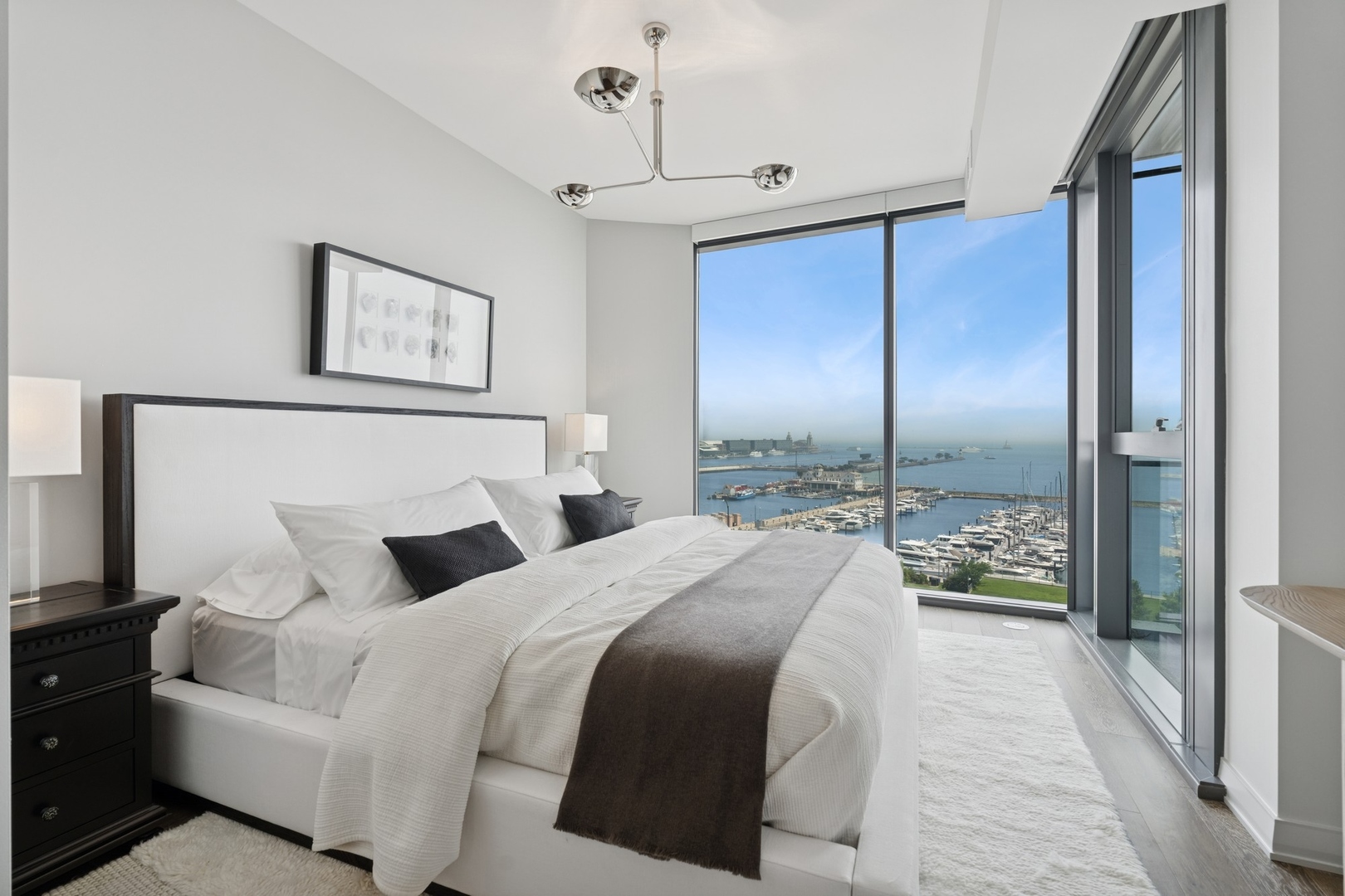 211 N Hbr Dr #1802 Chicago, IL 60601