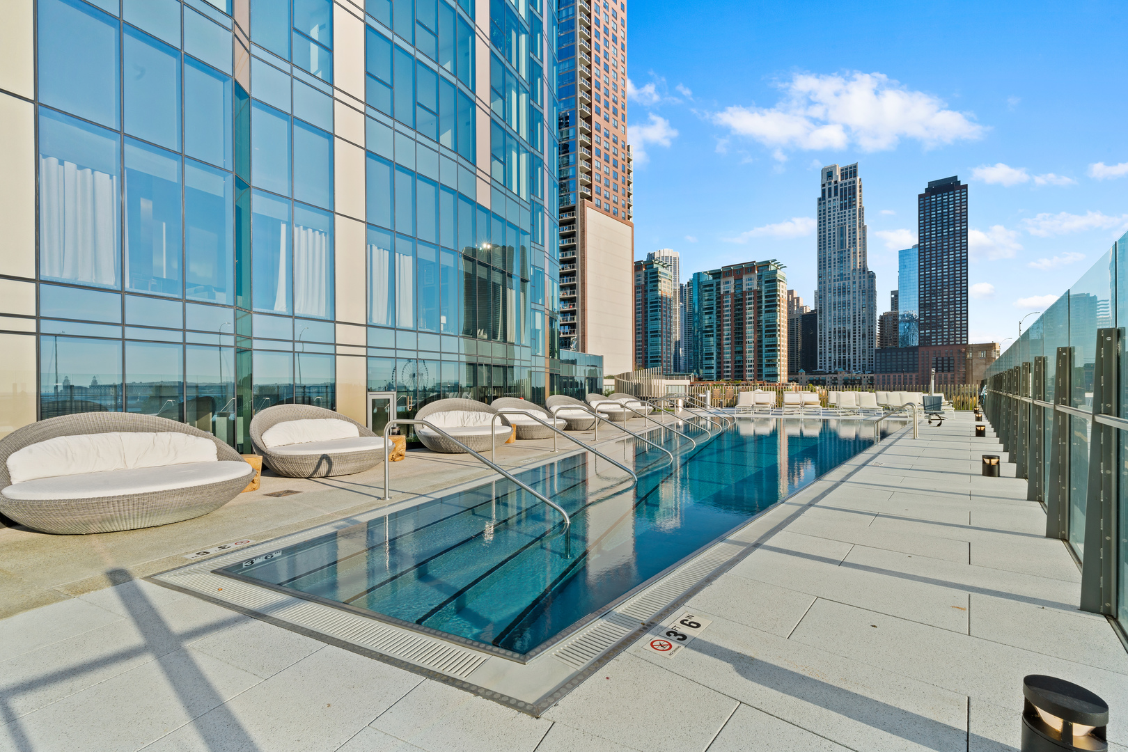 211 N Hbr Dr #1802 Chicago, IL 60601