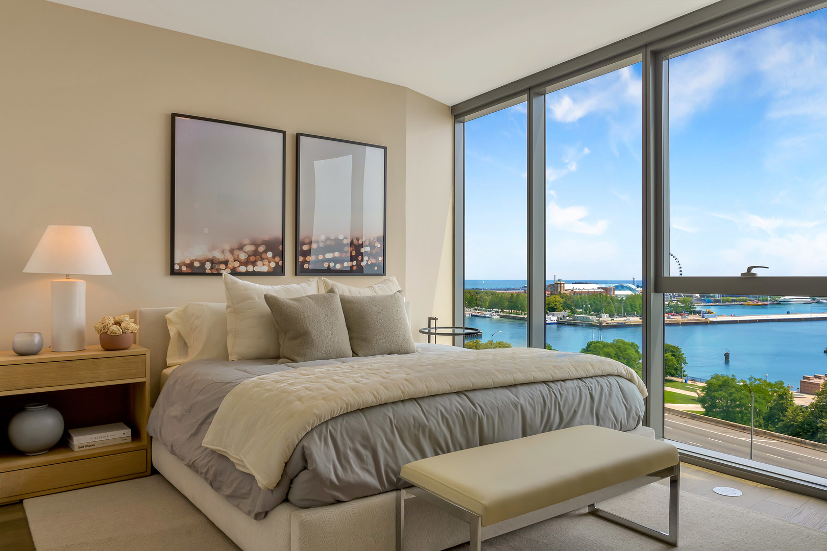 211 N Hbr Dr #706 Chicago, IL 60601