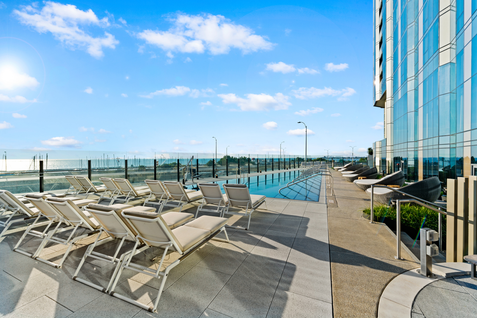 211 N Hbr Dr #706 Chicago, IL 60601