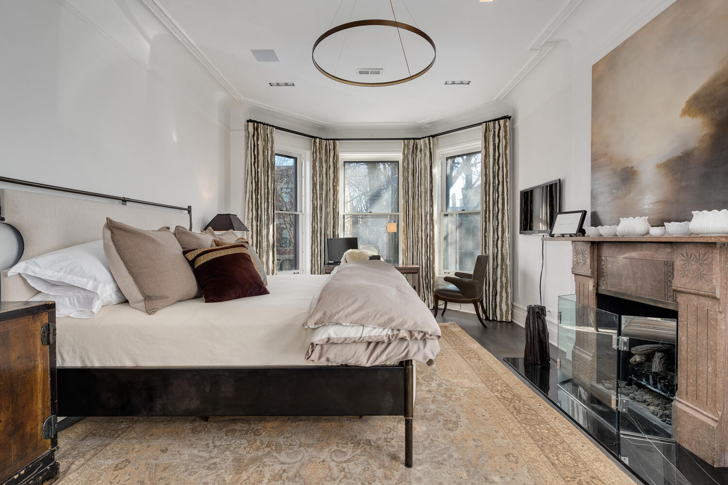 2026 N Kenmore Ave Chicago, IL 60614