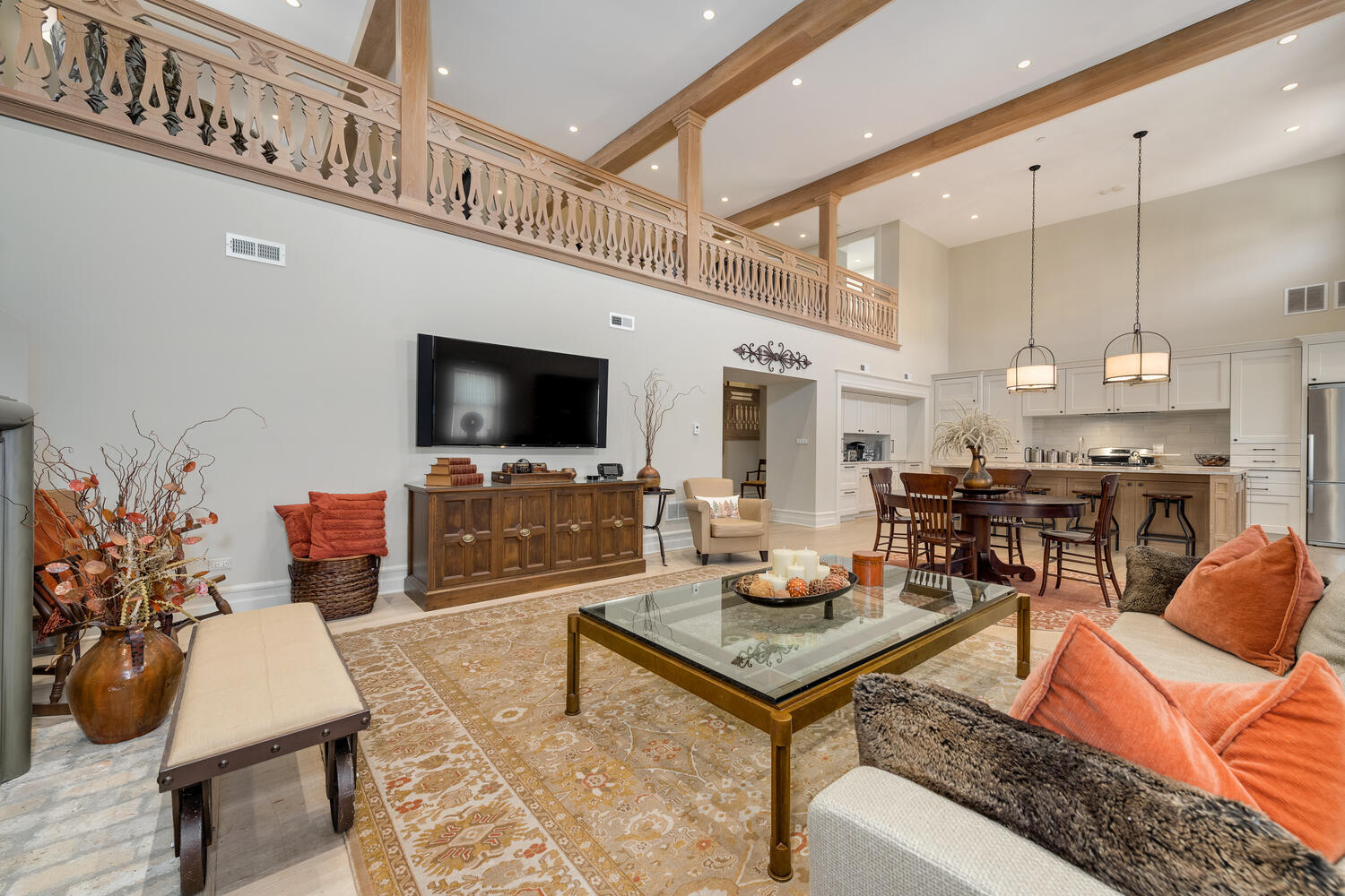 2026 N Kenmore Ave Chicago, IL 60614